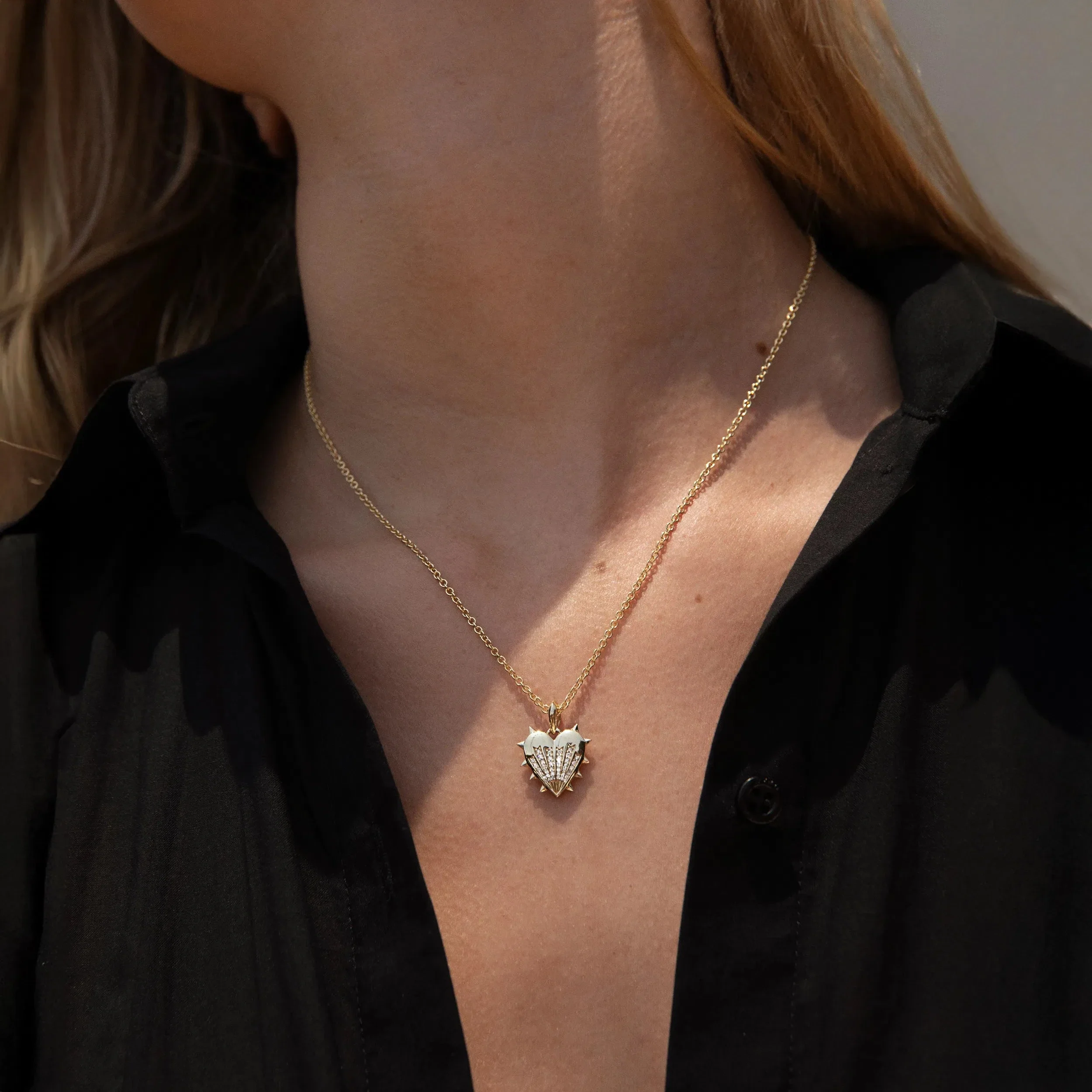 Diamond Spiked Heart Amulet - Image 6