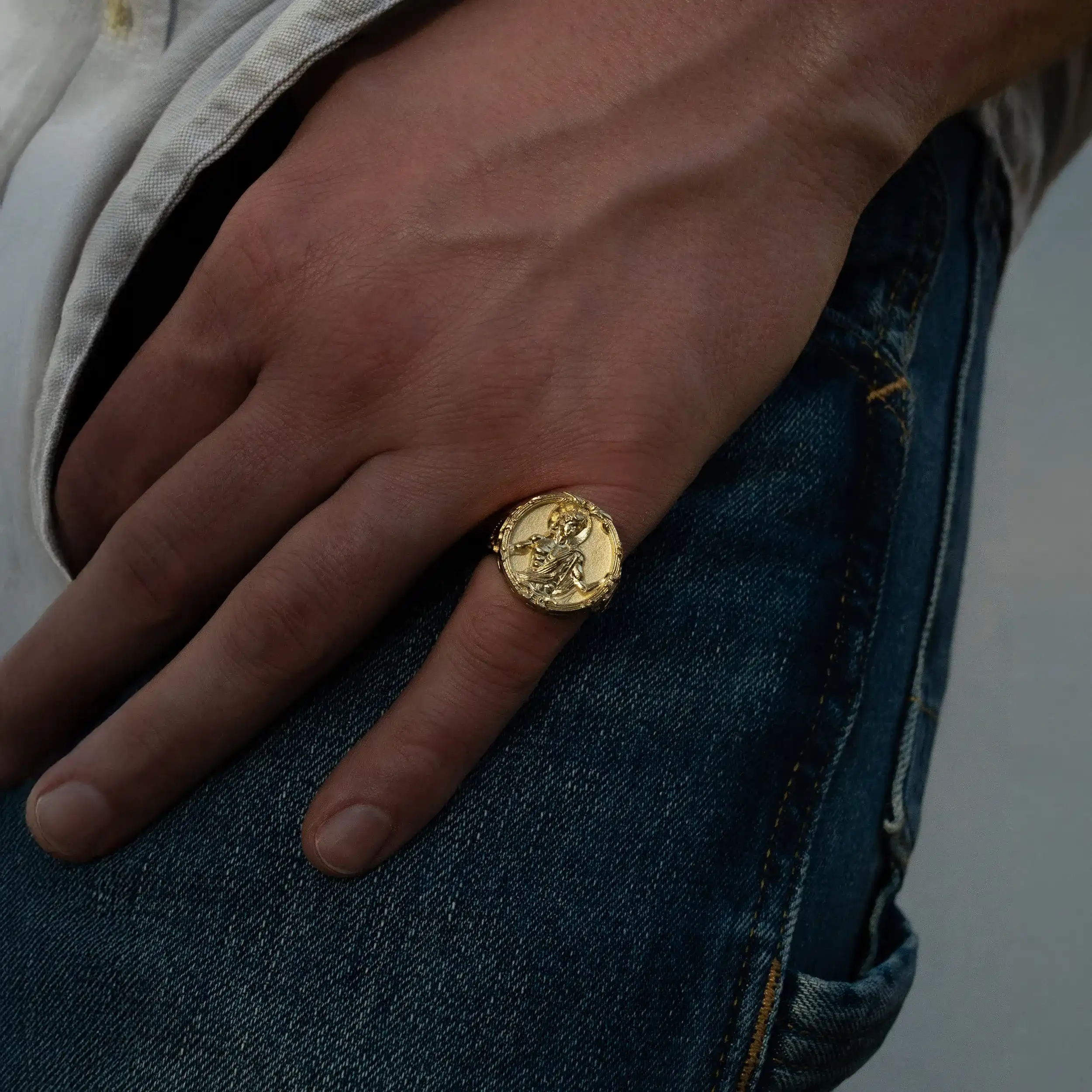 Apollo Signet Ring - Image 2