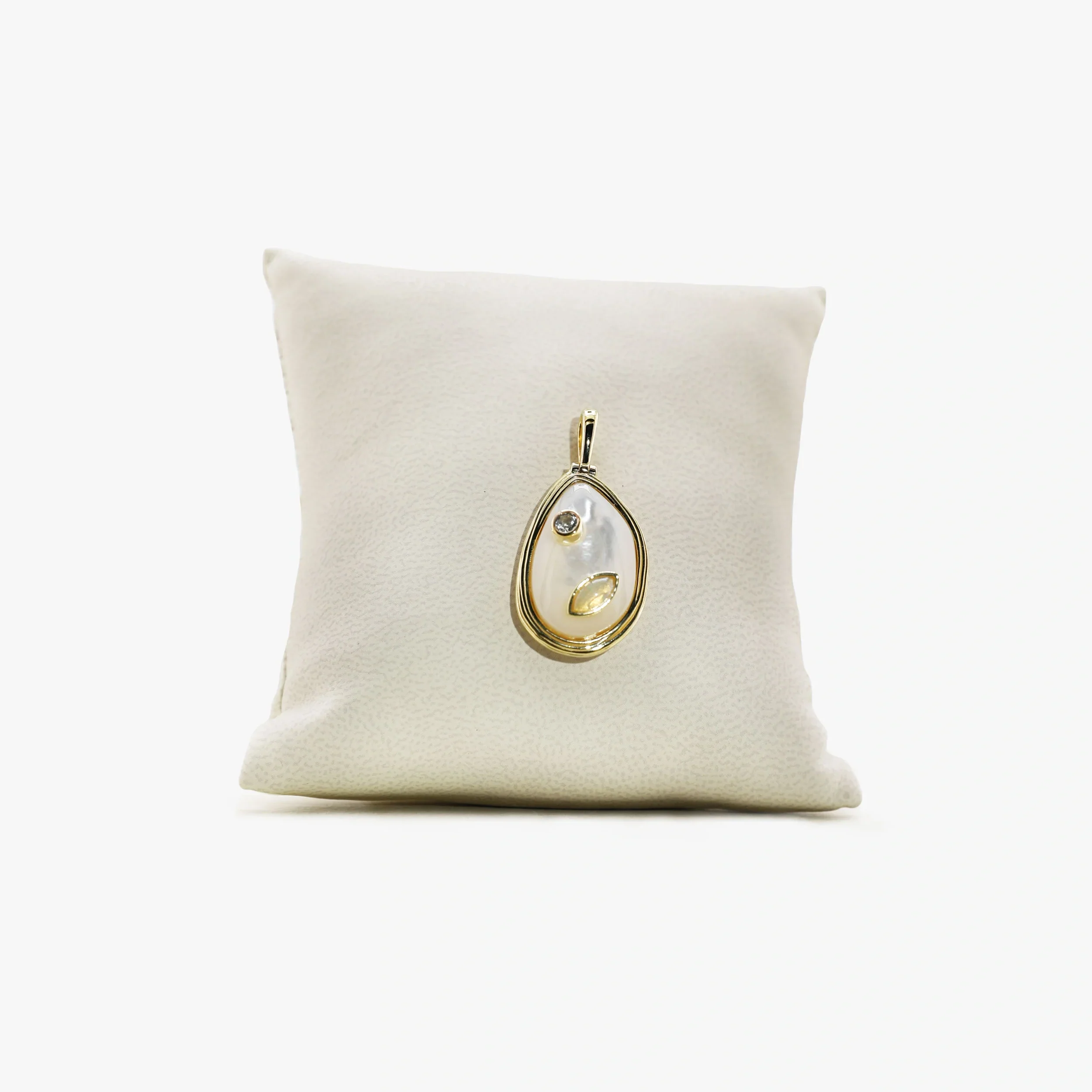 Archive Gemstone Statement Pendant - Image 2