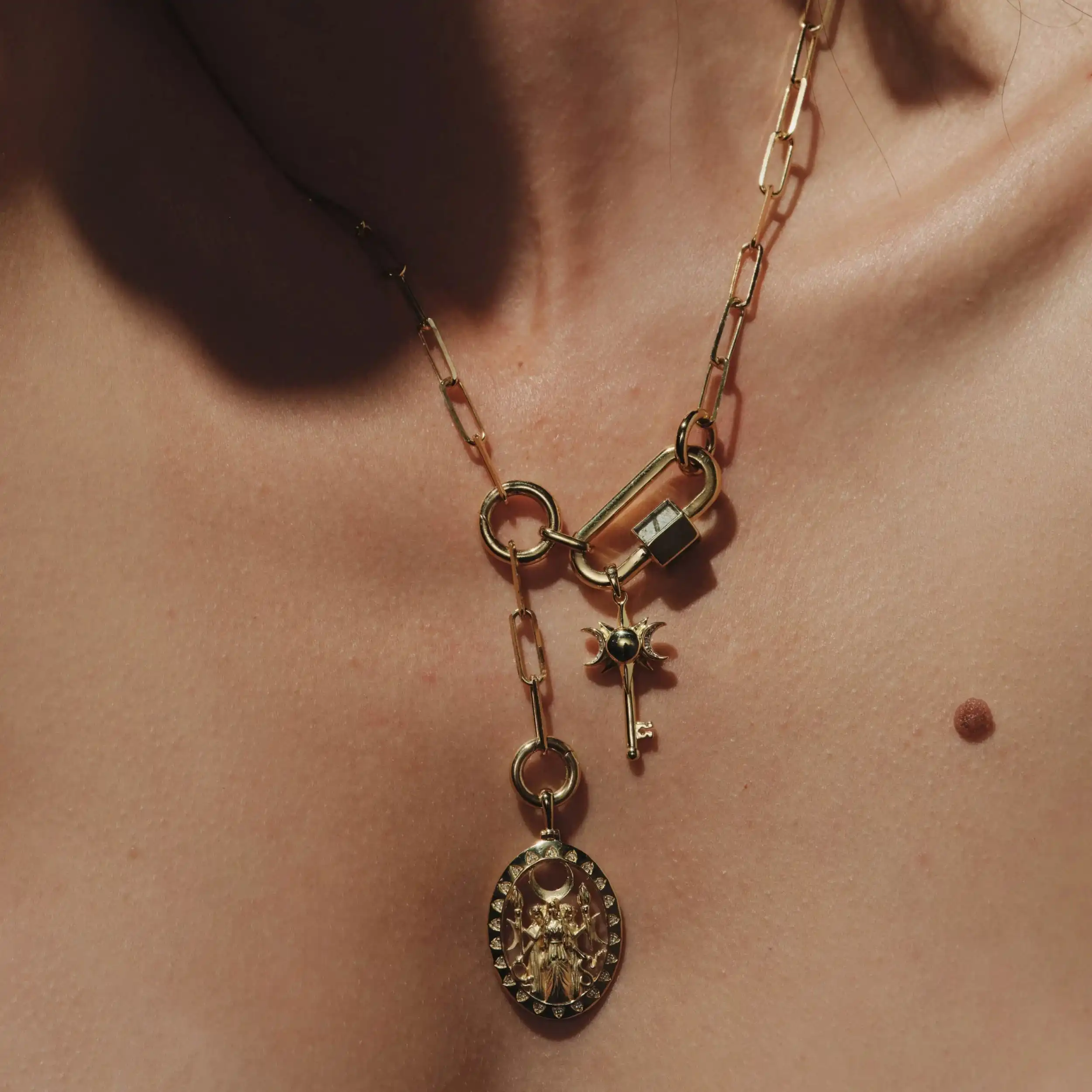 Hecate's Key Charm Lariat - Image 3