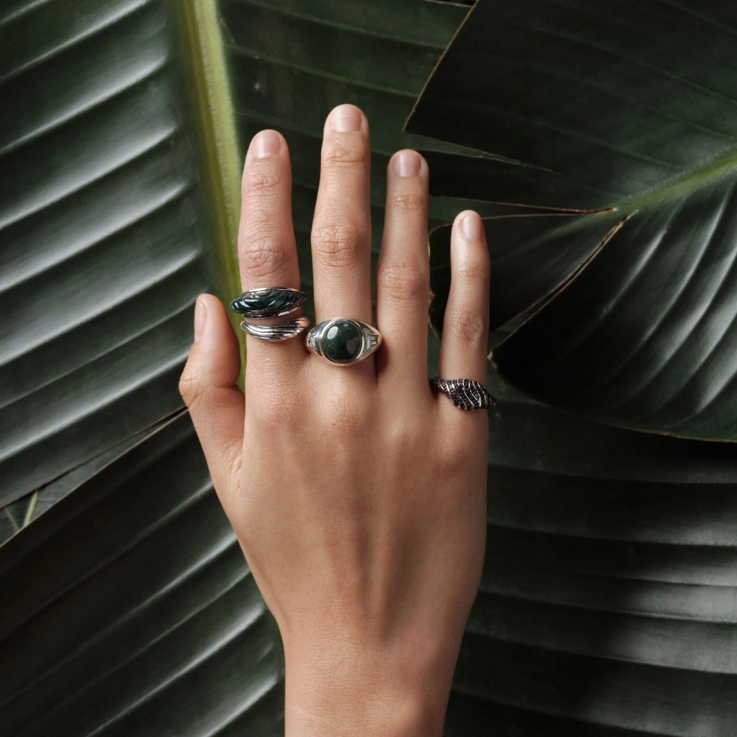 Carved Wave Ring - Image 3
