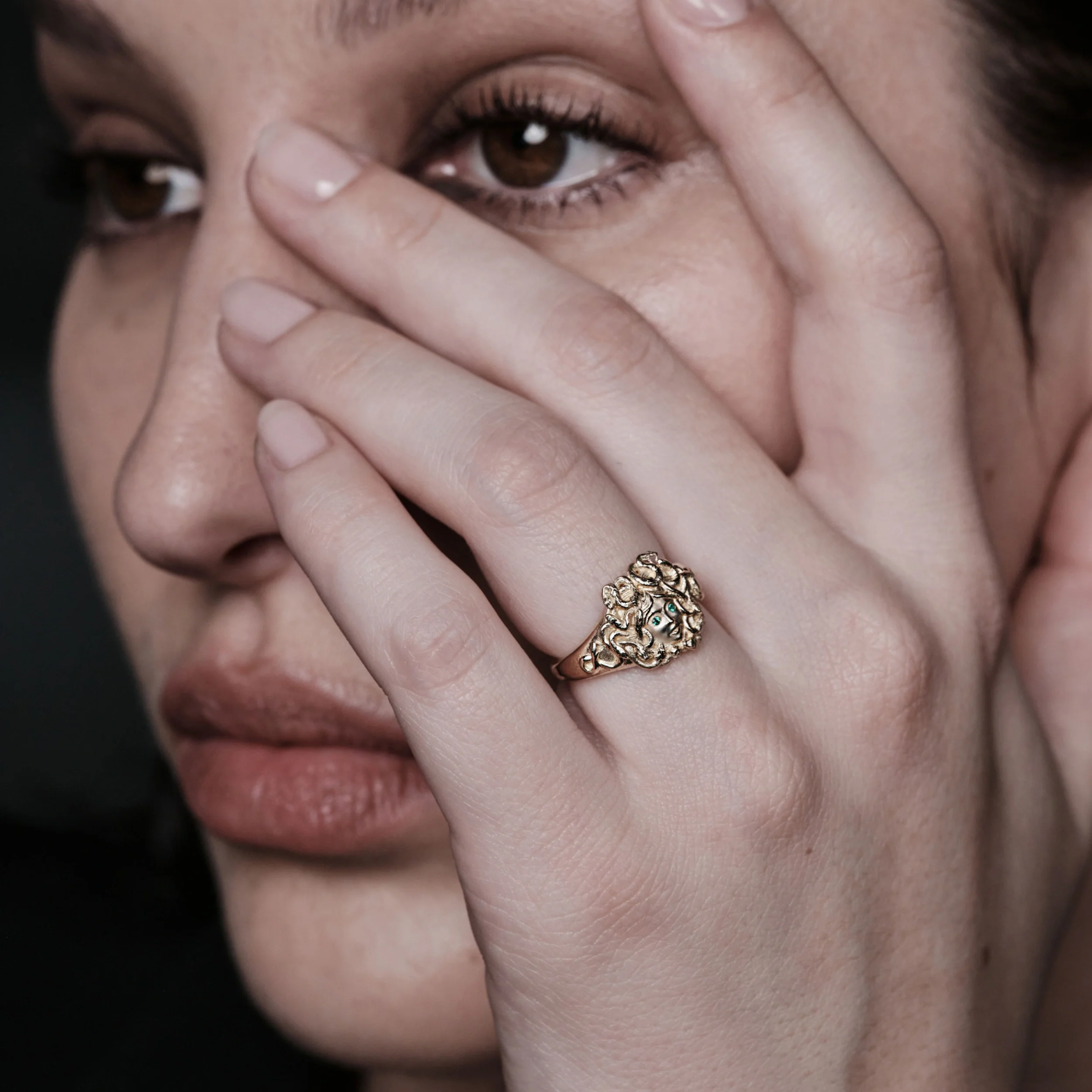 Emerald Medusa Signet Ring - Image 2