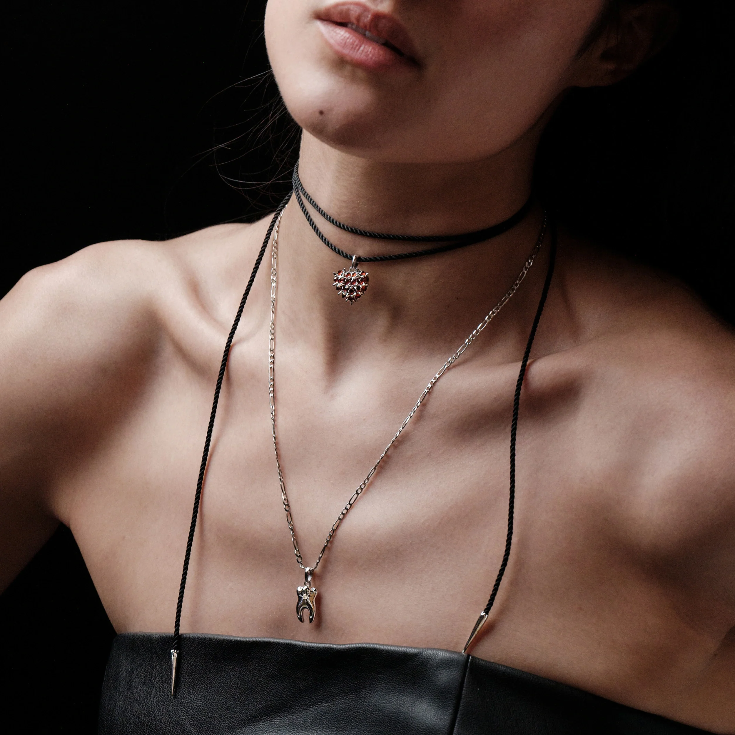 Sapphire Tooth Pendant - Image 2