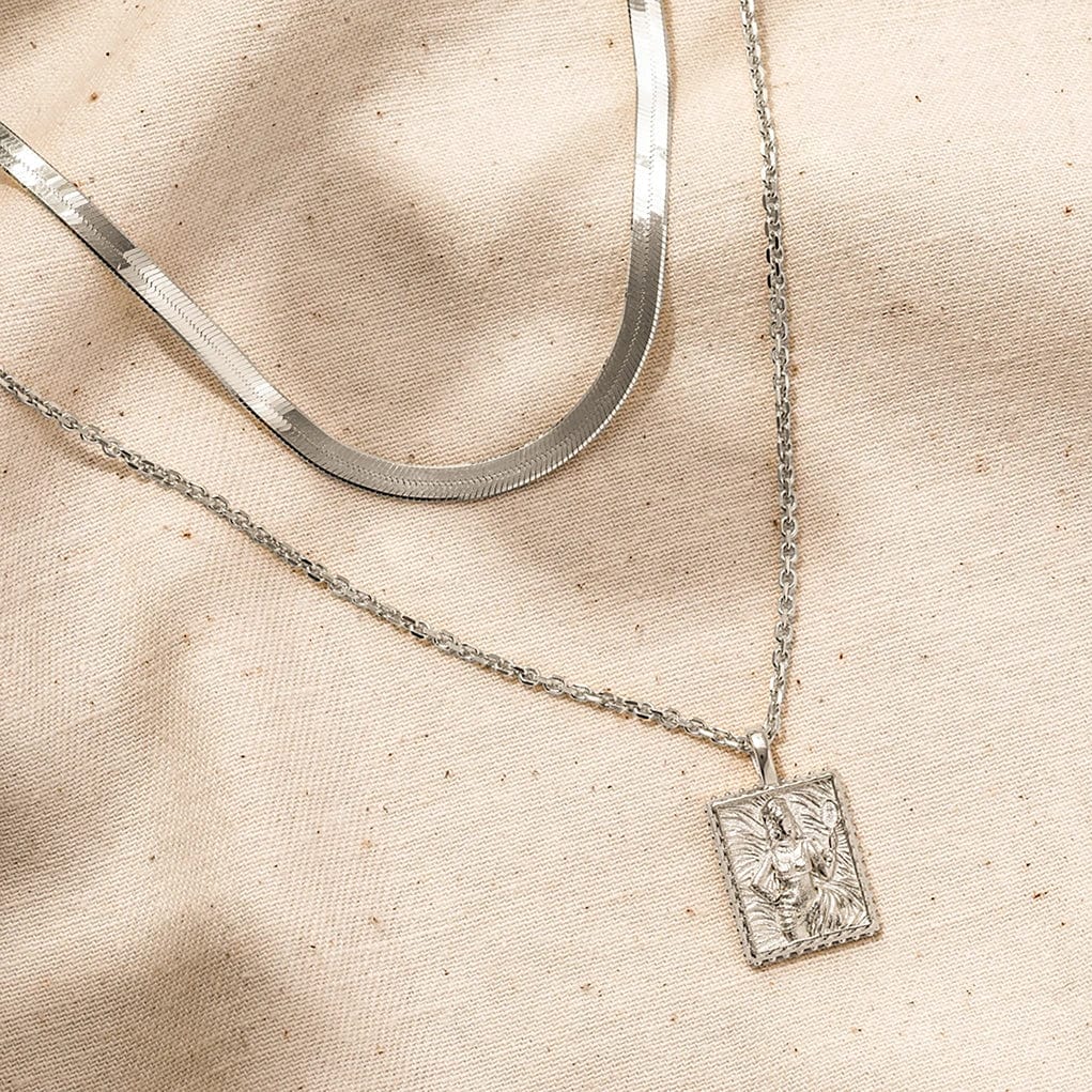 Herringbone Chain Necklace - Image 3