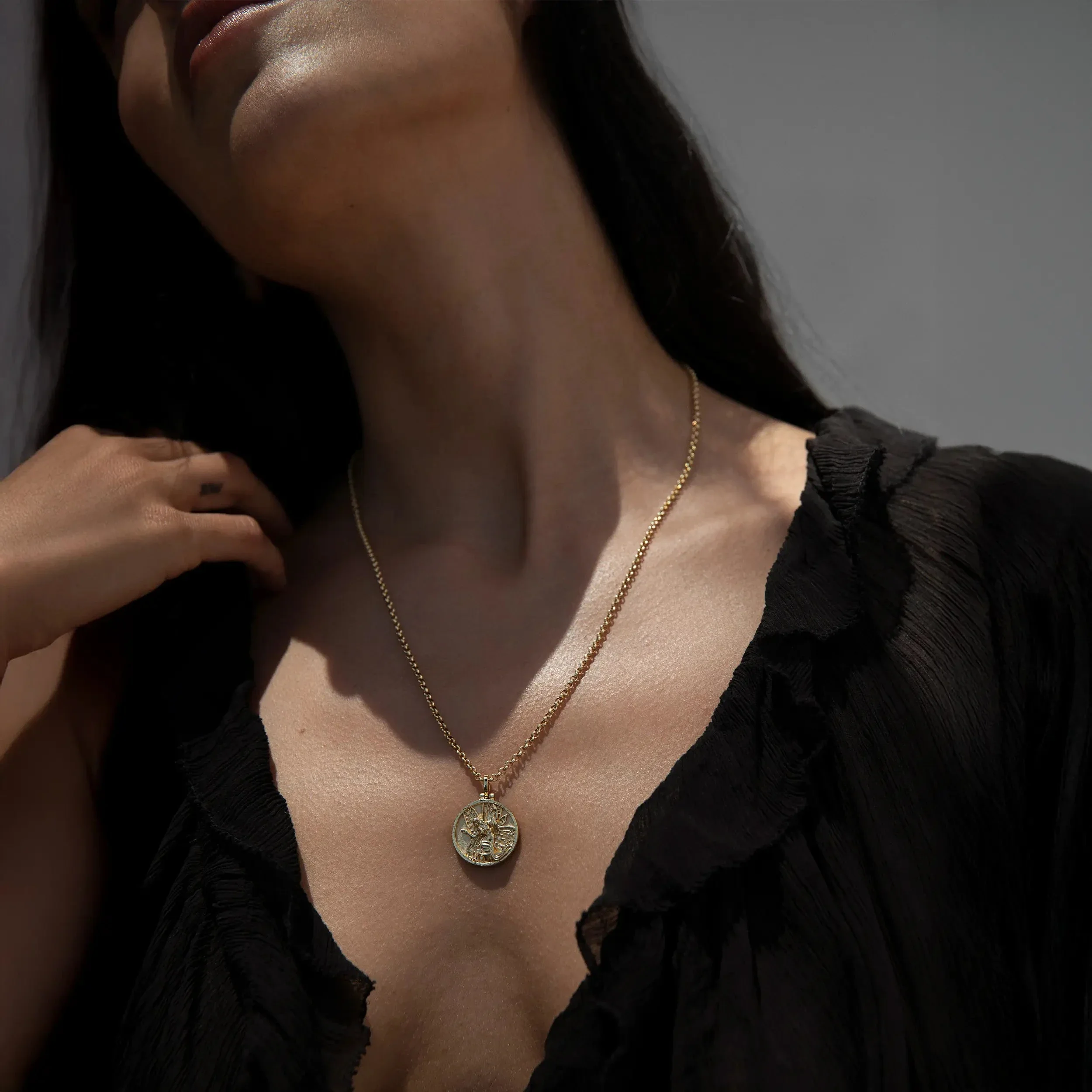Queen of the Fairies Necklace - Image 6