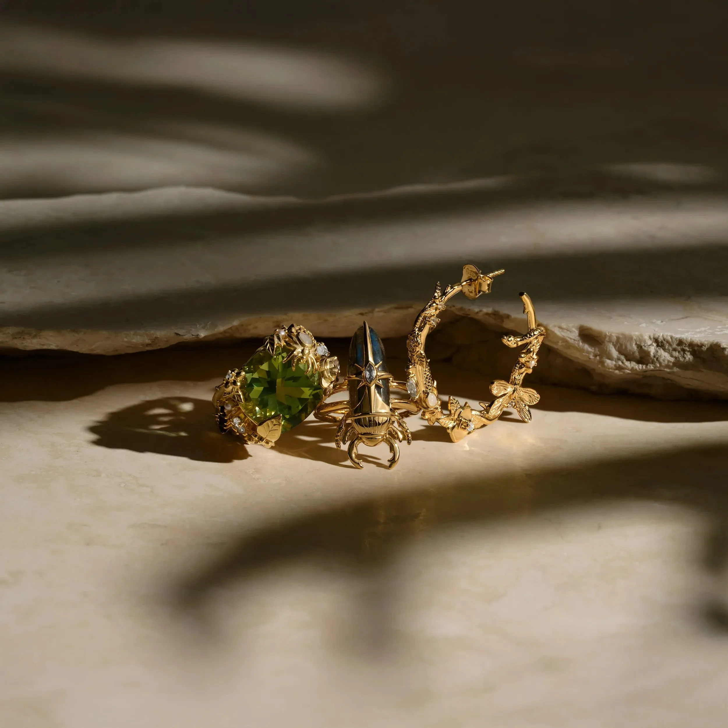 Queen of the Fairies Statement Ring - Image 3