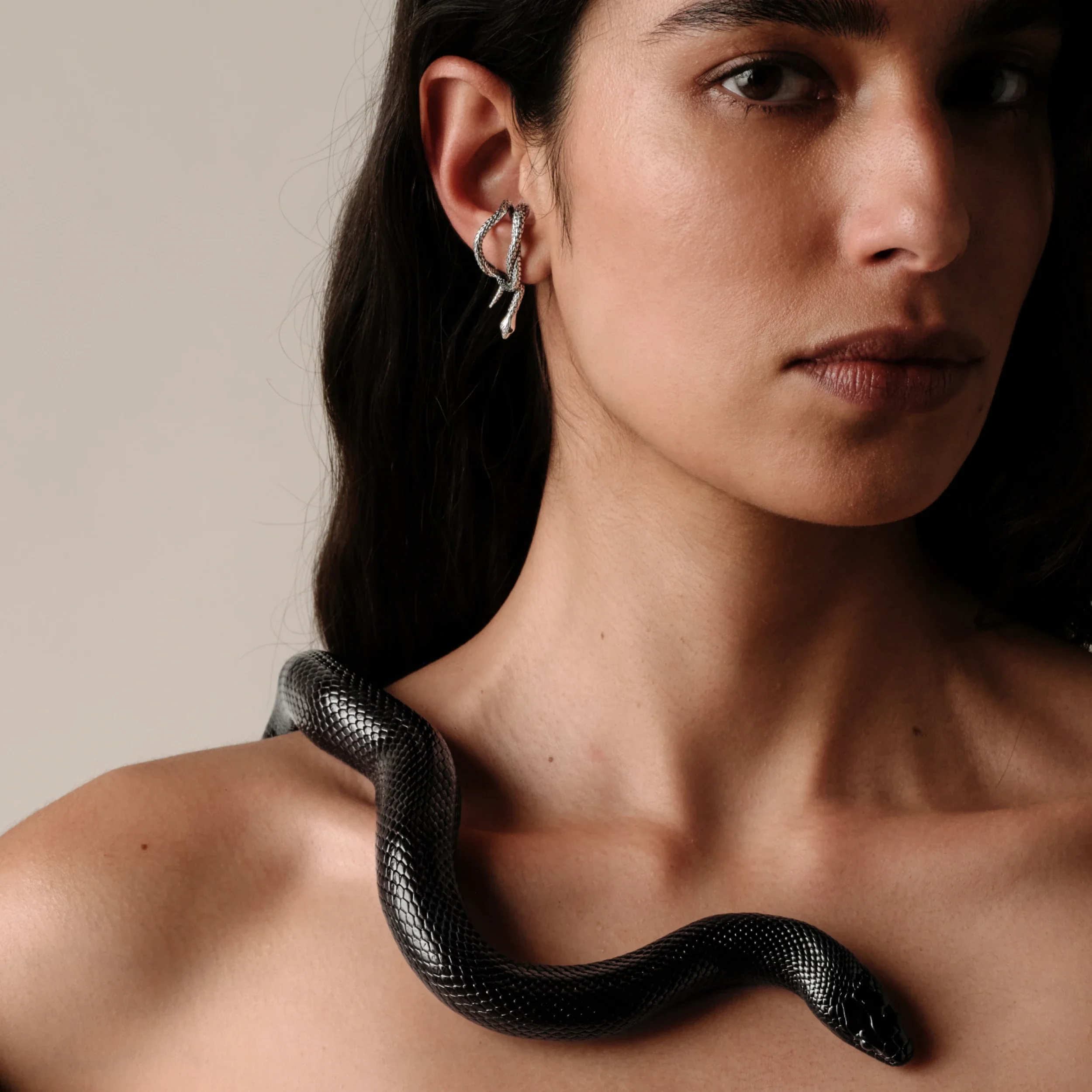 Snake Wrap Earring - Image 4