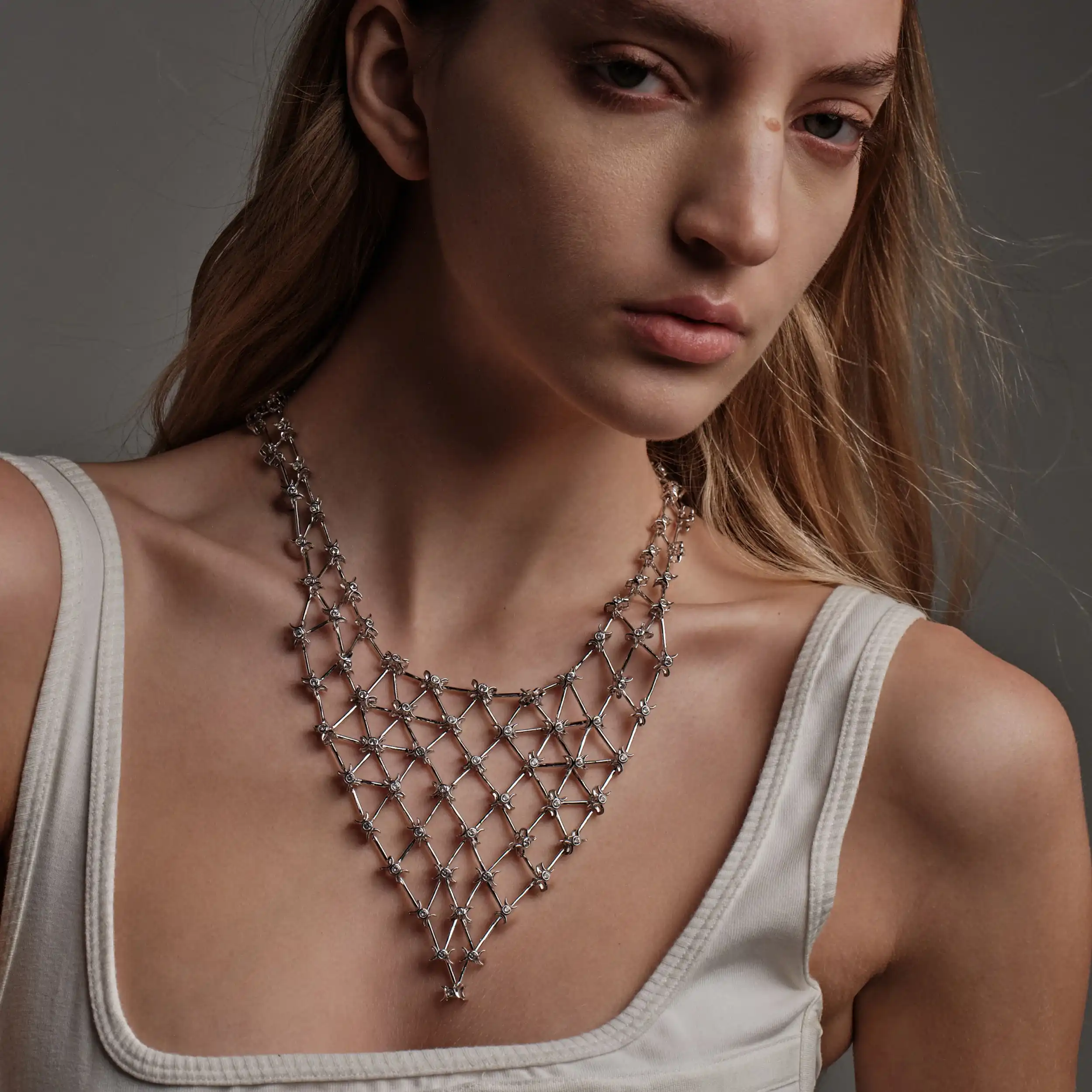 Sapphire Chainmail Bib - Image 2